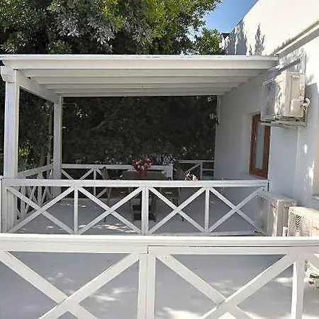 Benjamin מלון 3*